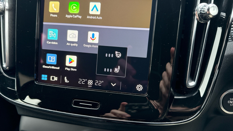 Volvo XC40 2.0 B3P Plus Dark 5dr Auto Petrol Estate